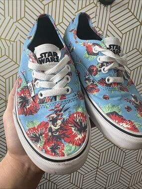 Vans Star Wars Yoda Floral Sneakers - Blue/Red size W 6.5 M 5